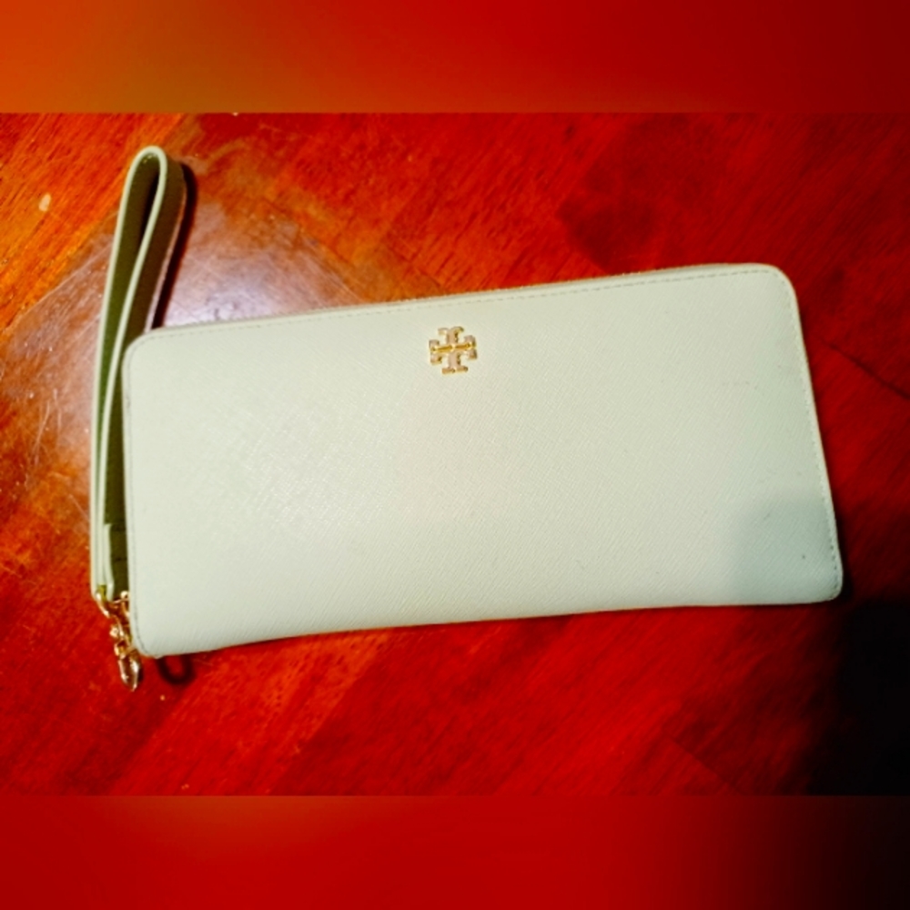 Tory Burch Wristlet